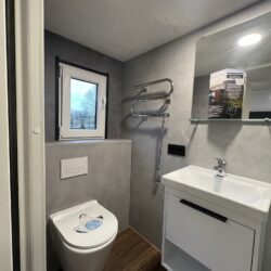 Tiny-House Mobilheim Schwarze-Perle Modernes Gartenbüro mit WC